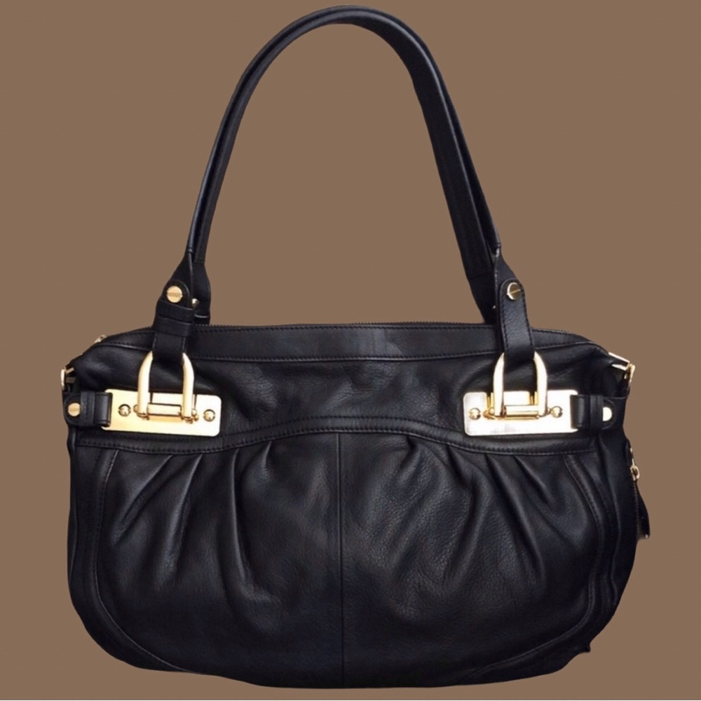 B. Makowsky 🖤 Carryall